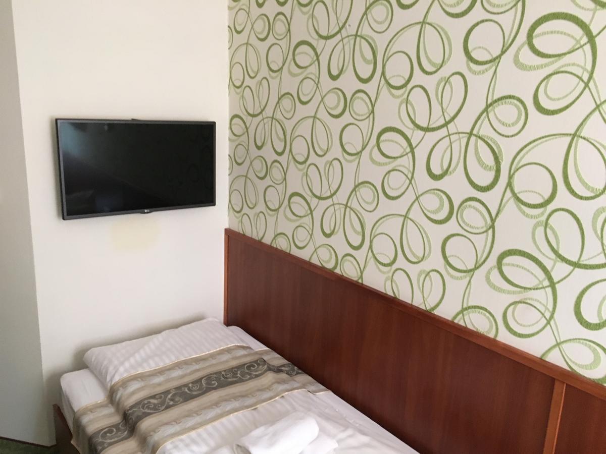 Partium Hotel แซแก็ด ภายนอก รูปภาพ